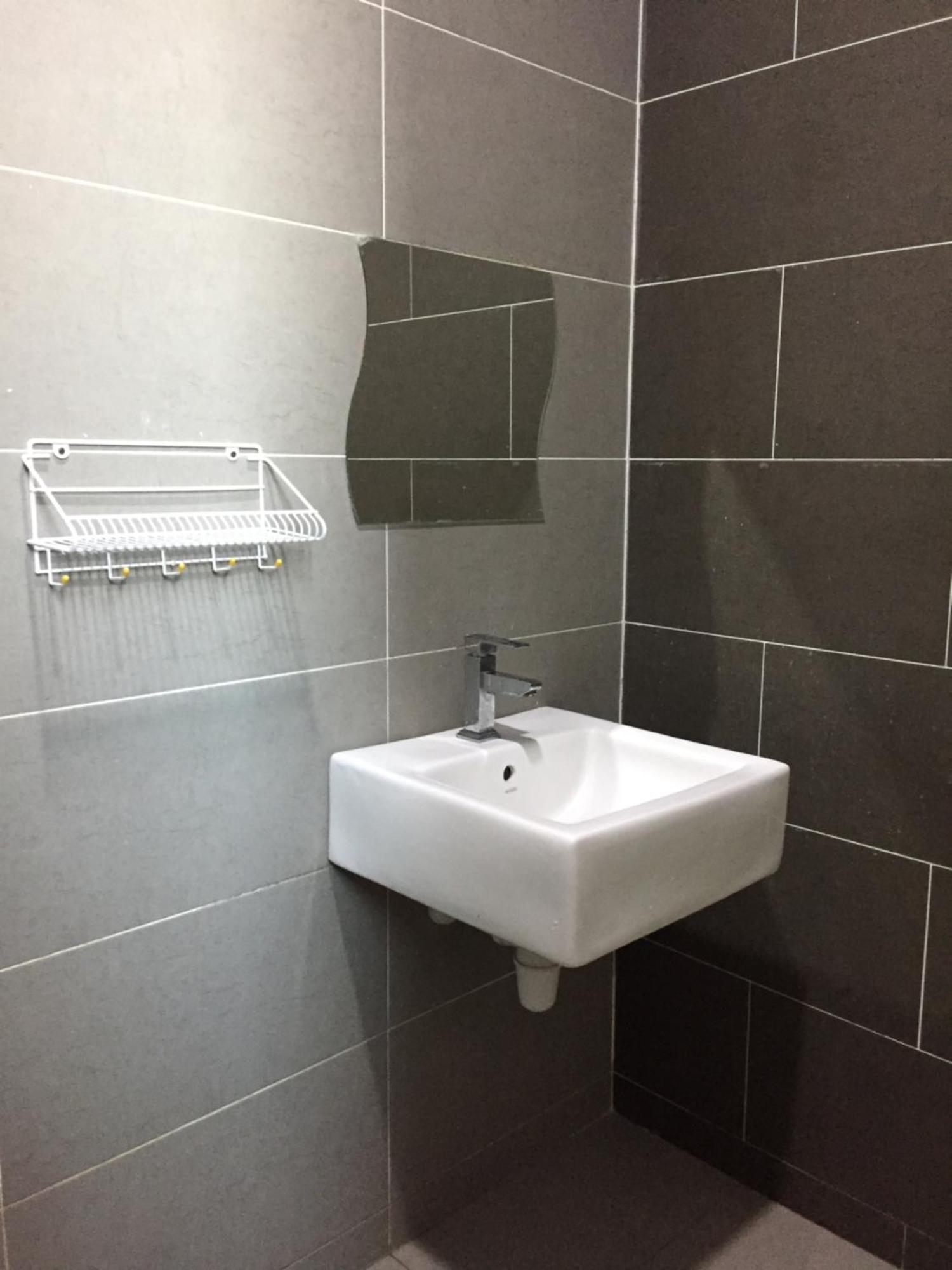Homestay Dtepian Bayu Bandar Seri Impian Keluang Exterior photo